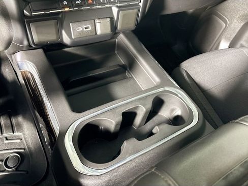 Used 2021 GMC Sierra 1500 Elevation image 15