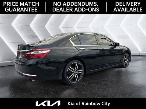 Used 2017 Honda Accord Sport image 7