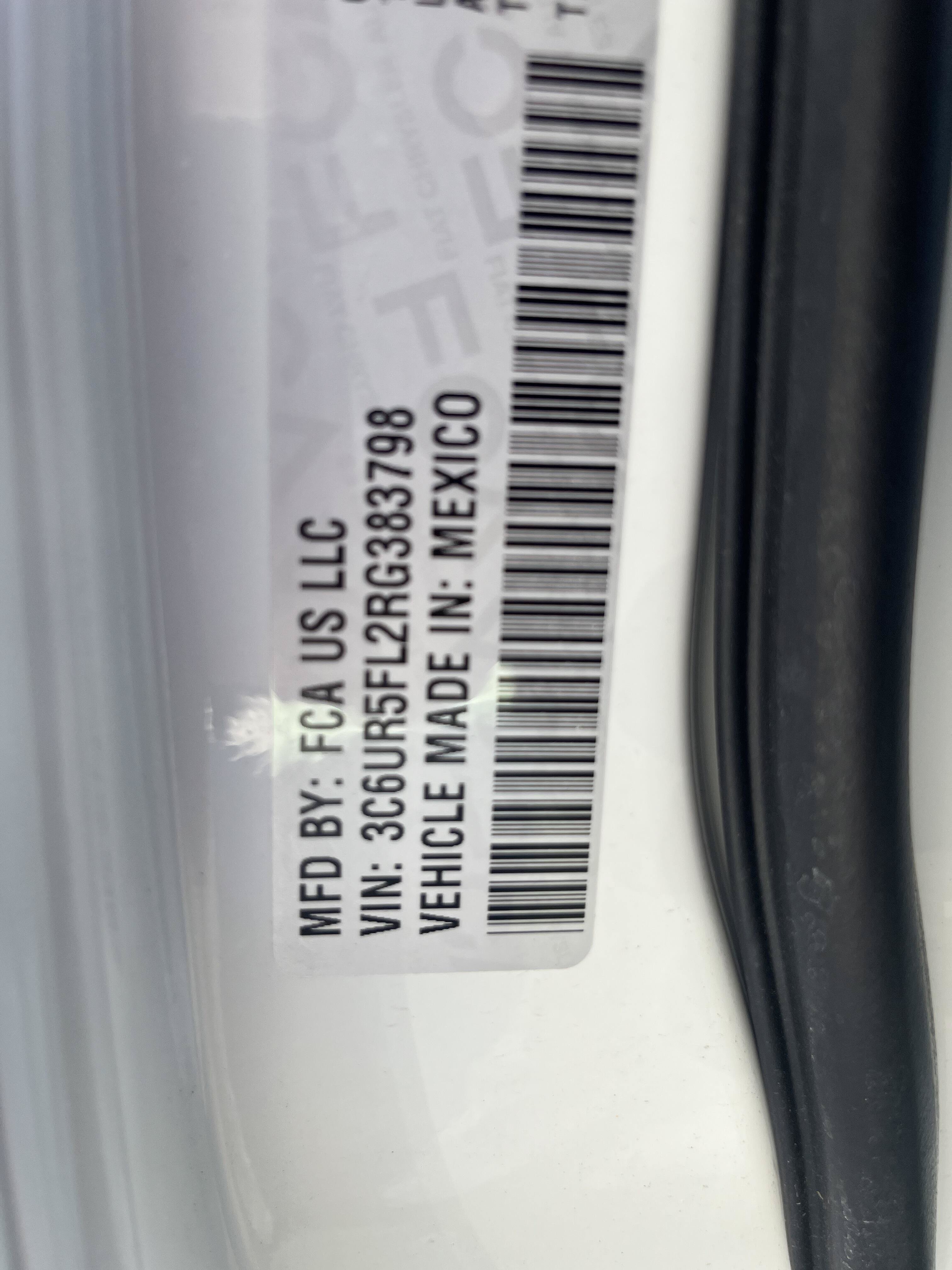 Certified 2024 RAM 2500 Laramie AWD/4WD image 20