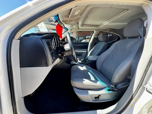 Used 2007 Dodge Charger SXT w/ Comfort Seating Group image 7