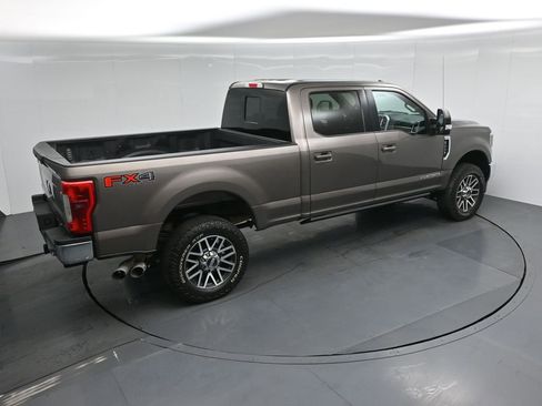 Certified 2018 Ford F250 Lariat w/ Lariat Ultimate Package image 41