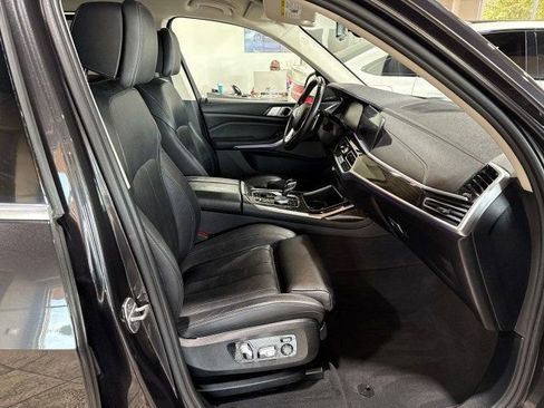 Used 2019 BMW X7 xDrive40i w/ Premium Package image 28