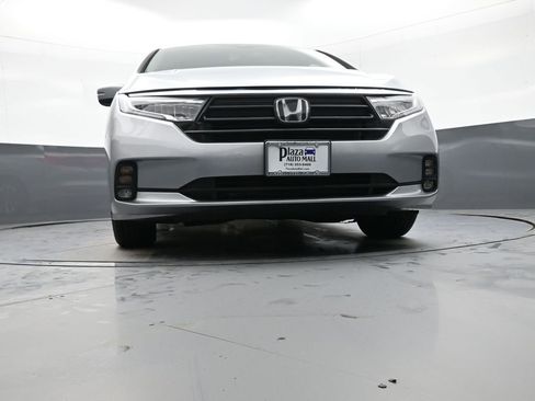 Certified 2023 Honda Odyssey EX-L image 29
