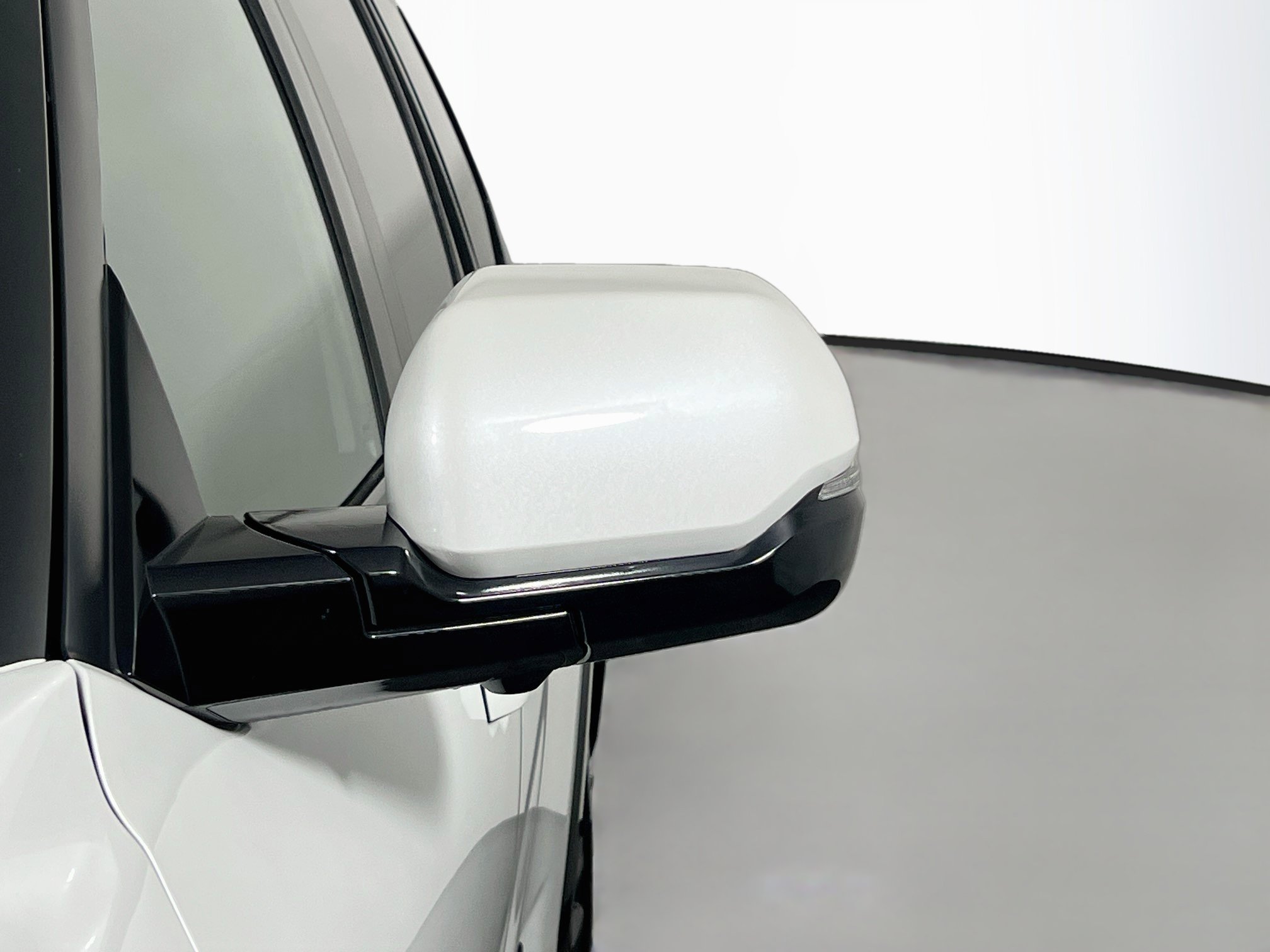 Used 2024 Toyota Sequoia Platinum AWD/4WD image 12