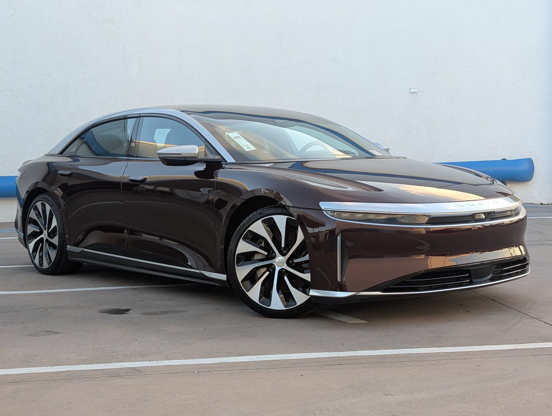 Used 2022 Lucid Air Grand Touring AWD/4WD image 2