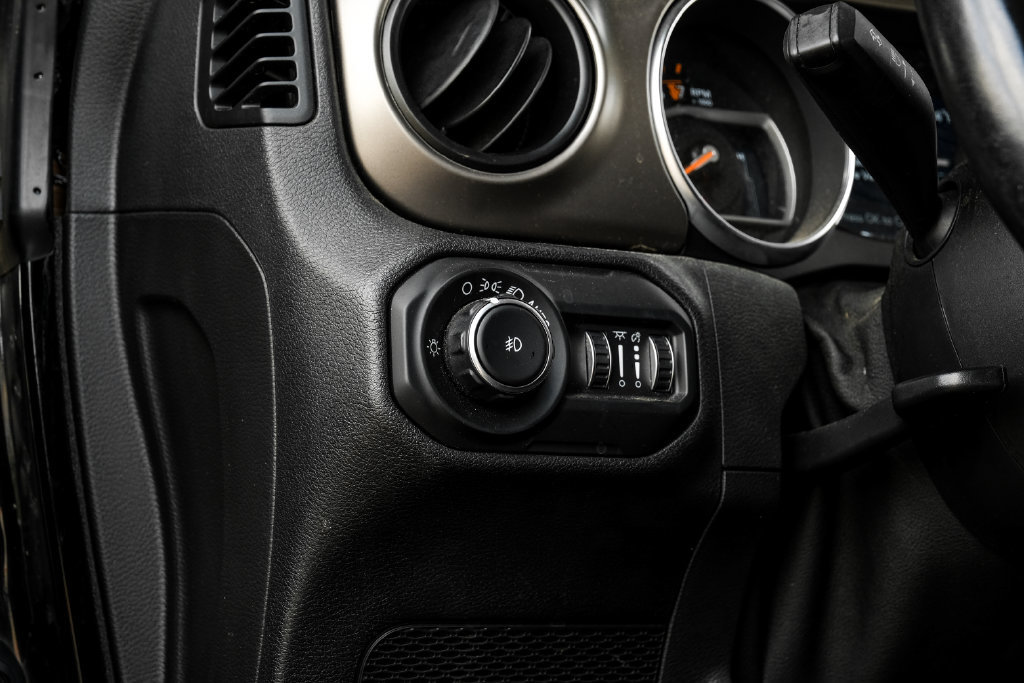 Used 2021 Jeep Wrangler Unlimited Sport AWD/4WD image 40