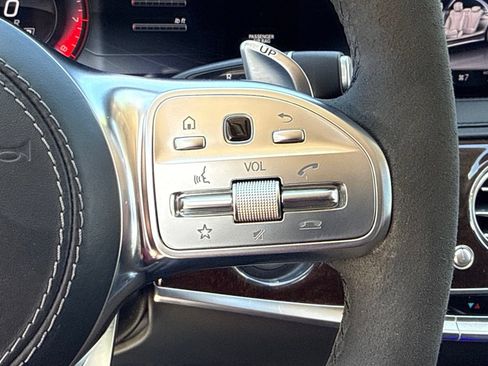 Used 2019 Mercedes-Benz S 63 AMG S 4MATIC Sedan image 30