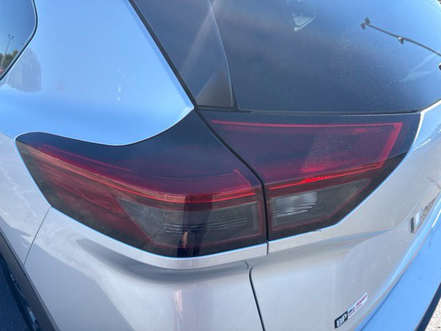 Used 2025 Nissan Rogue SV AWD/4WD image 10