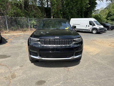 Used 2025 Jeep Grand Cherokee L Summit AWD/4WD image 4