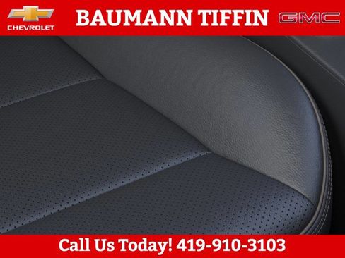 Used 2026 GMC Canyon Denali AWD/4WD image 21