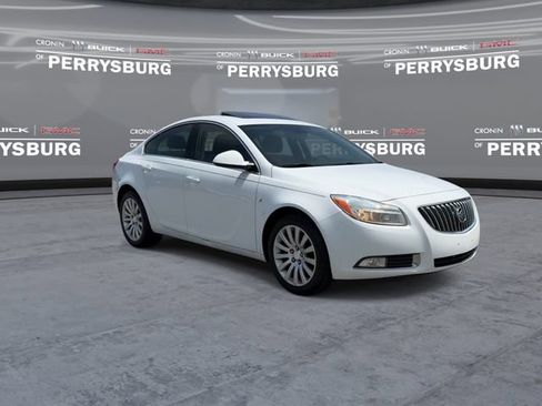 Used 2011 Buick Regal CXL w/ RL4 Preferred Equipment Group FWD image 2