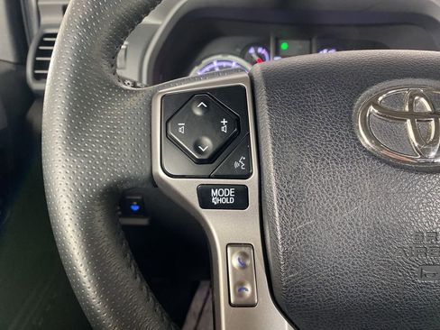 Used 2022 Toyota 4Runner Limited image 25
