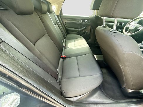 Used 2023 Honda Civic LX image 27