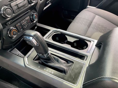 Used 2018 Ford F150 XLT w/ Equipment Group 302A Luxury RWD image 17