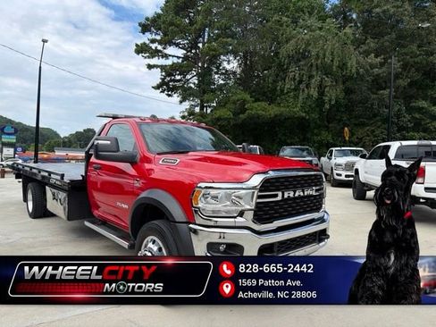 Used 2023 RAM 5500 SLT w/ Quick Order Package 2YG SLT AWD/4WD image 1