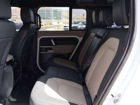 Certified 2023 Land Rover Defender 110 X-Dynamic SE image 26