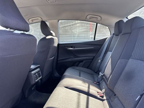 Used 2025 Toyota Camry LE FWD image 22
