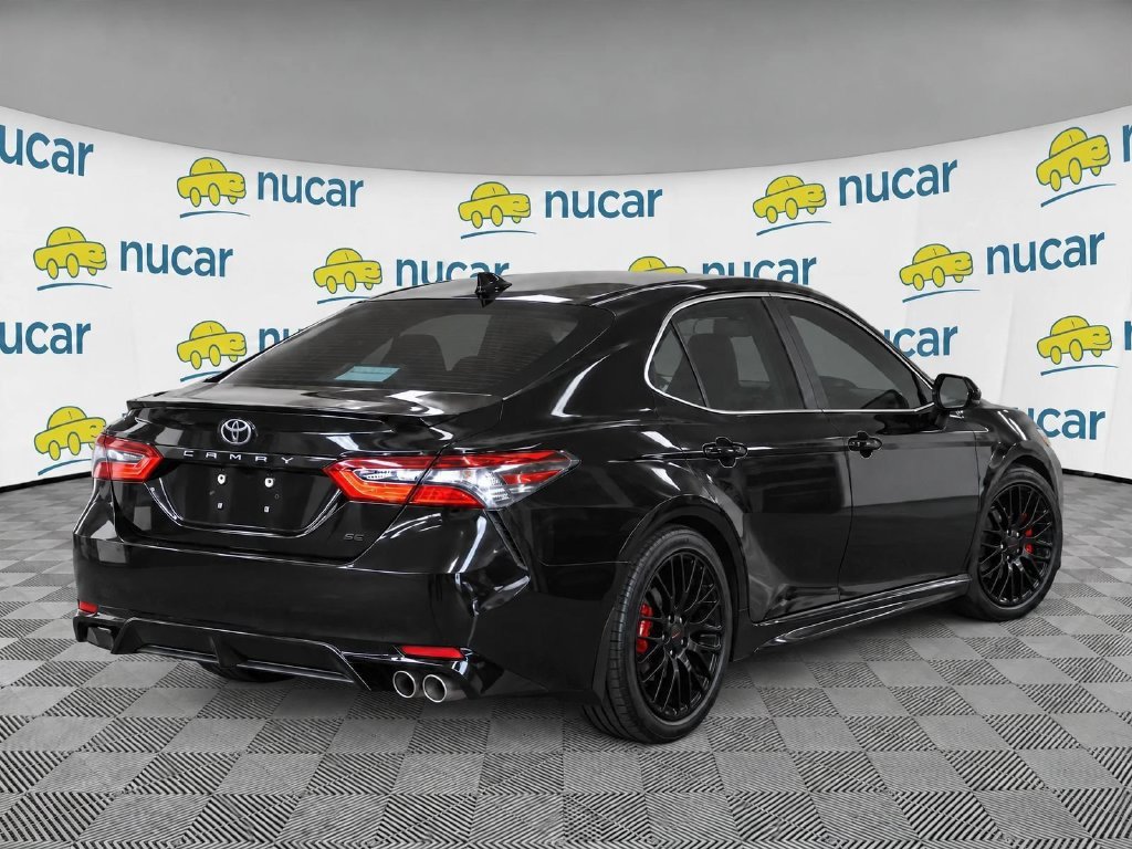 Certified 2022 Toyota Camry SE w/ Convenience Package FWD image 3