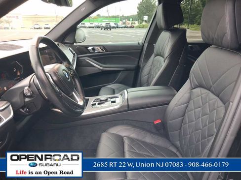 Used 2024 BMW X5 xDrive40i w/ Premium Package AWD/4WD image 25