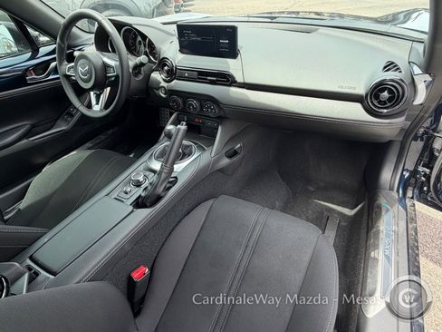 New 2026 MAZDA MX-5 Miata Club w/ Interior Package RWD image 11