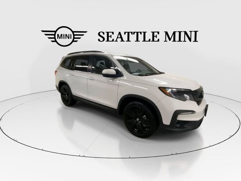 Used 2021 Honda Pilot Special Edition image 2