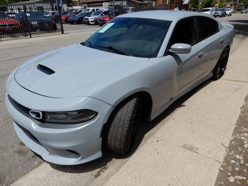 Used 2020 Dodge Charger R/T w/ Performance Handling Group RWD image 8