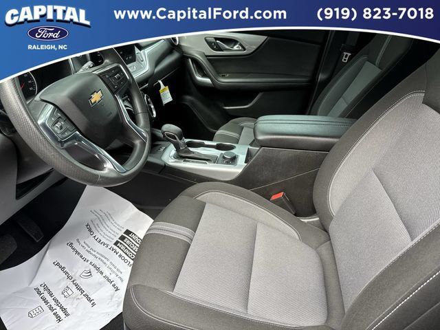 Used 2024 Chevrolet Blazer LT w/ Convenience Package FWD image 19