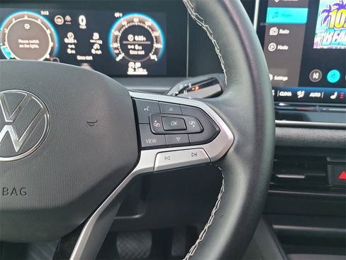 Used 2025 Volkswagen Tiguan S image 19