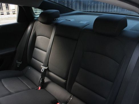 Used 2016 Chevrolet Malibu LS FWD image 18