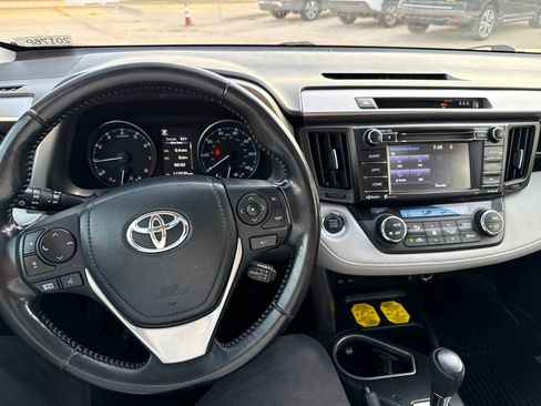 Used 2018 Toyota RAV4 XLE w/ Plus Extra Value Package FWD image 18