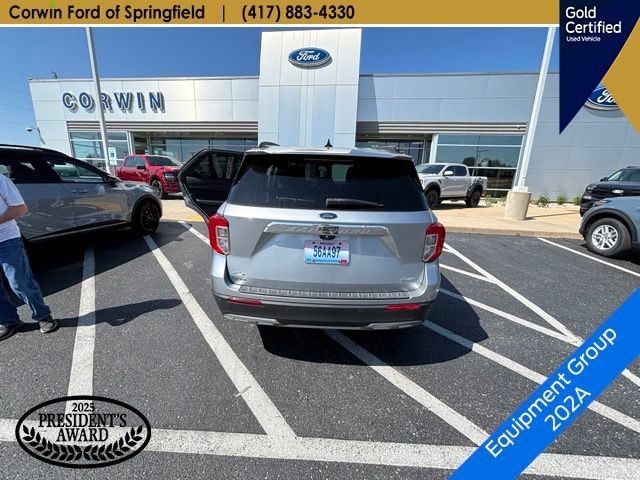 Used 2023 Ford Explorer XLT w/ Equipment Group 202A AWD/4WD image 6