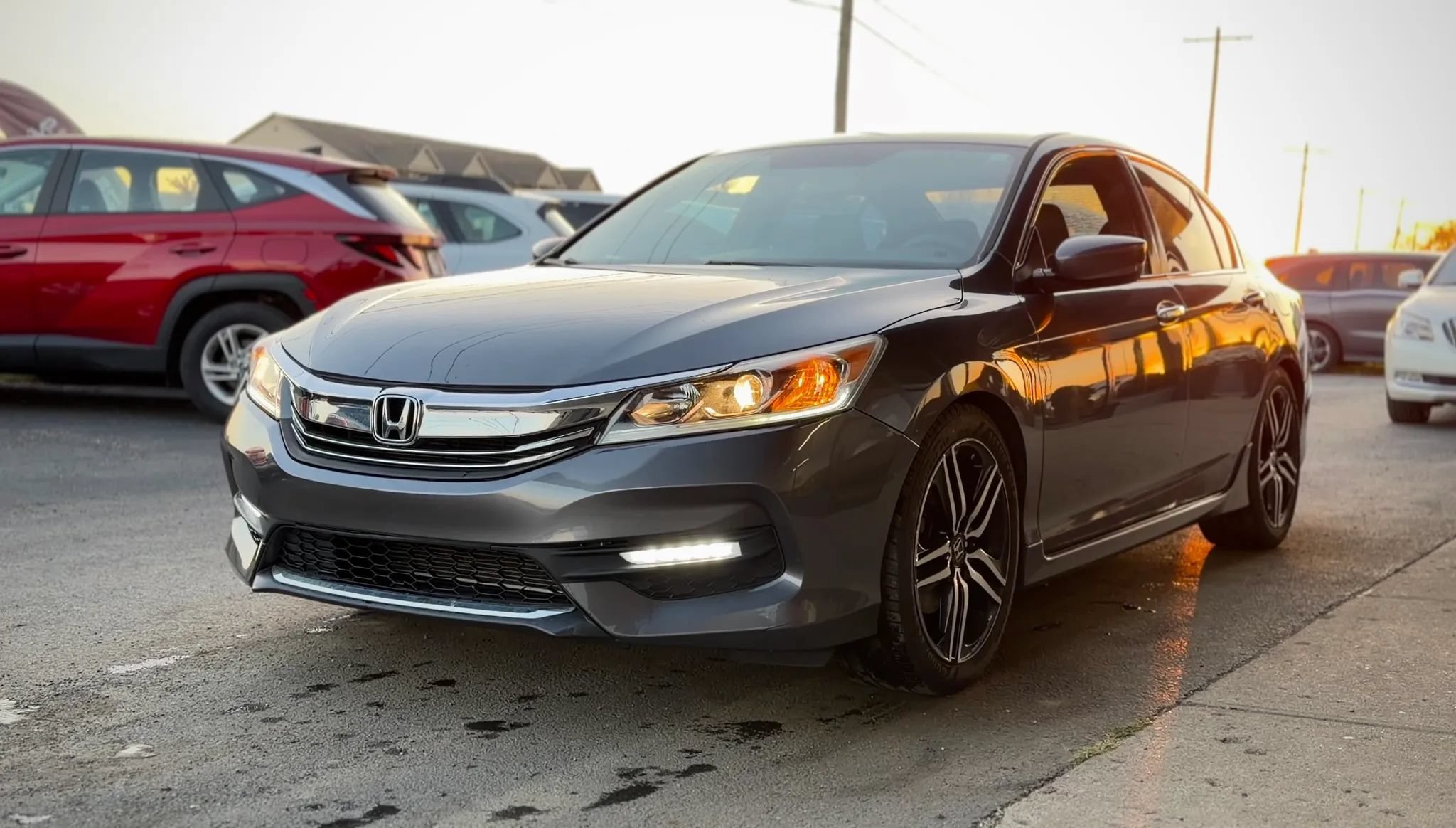Used 2016 Honda Accord Sport image 5