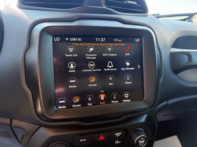 Used 2023 Jeep Renegade Latitude AWD/4WD image 18