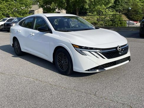 New 2026 Nissan Sentra SV w/ SV Convenience Package FWD image 8