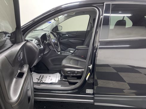 Used 2021 Chevrolet Equinox Premier w/ Redline Edition image 9