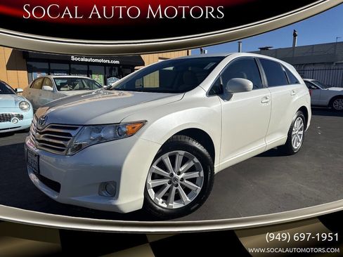 Used 2011 Toyota Venza image 1