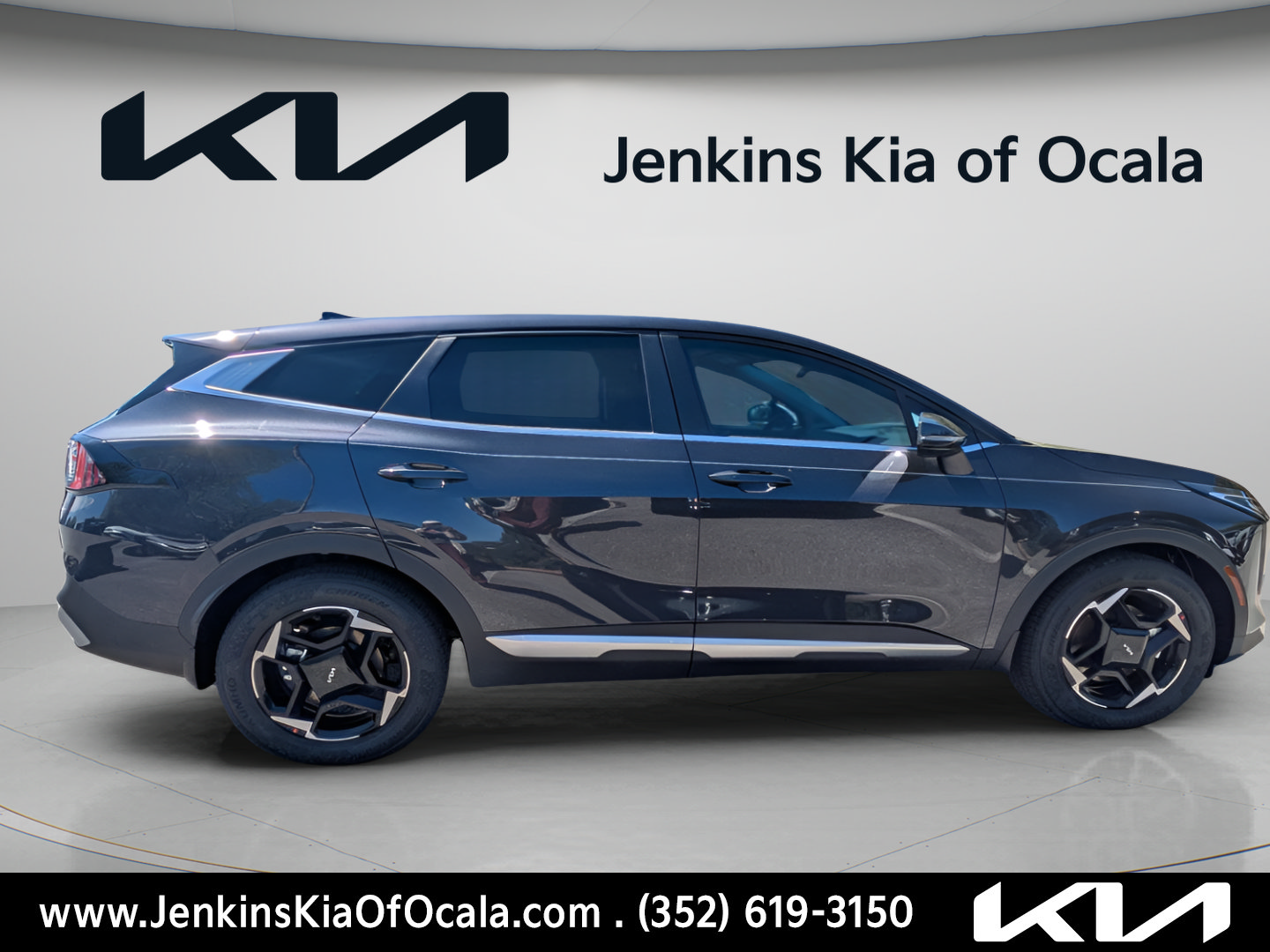 New 2026 Kia Sportage EX FWD image 2