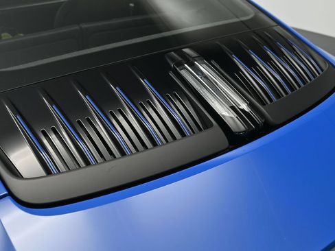 Certified 2026 Porsche 911 Carrera S RWD image 32