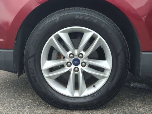 Used 2017 Ford Edge SEL w/ Equipment Group 201A FWD image 13