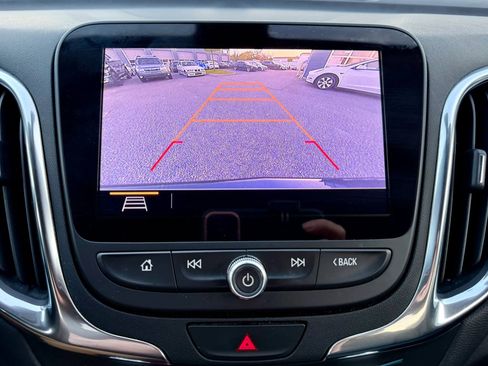 Used 2020 Chevrolet Equinox LT image 31