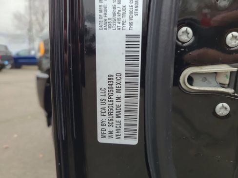 Certified 2023 RAM 2500 Limited image 29