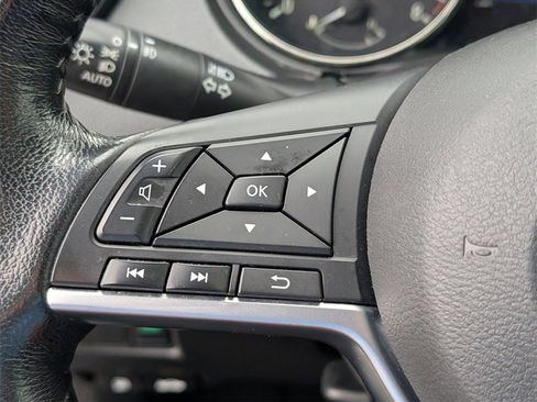 Certified 2019 Nissan Rogue Sport SV w/ Technology Package image 18