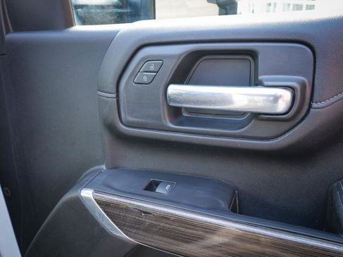 Used 2021 Chevrolet Silverado 2500 LT w/ Fleet Comfort Package image 26