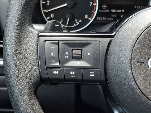 Used 2022 Nissan Rogue SV AWD/4WD image 21