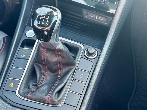 Used 2025 Volkswagen Jetta GLI Autobahn image 22