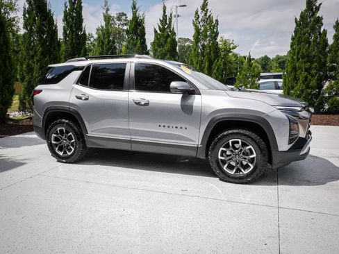 Used 2026 Chevrolet Equinox ACTIV w/ Convenience Package III FWD image 11