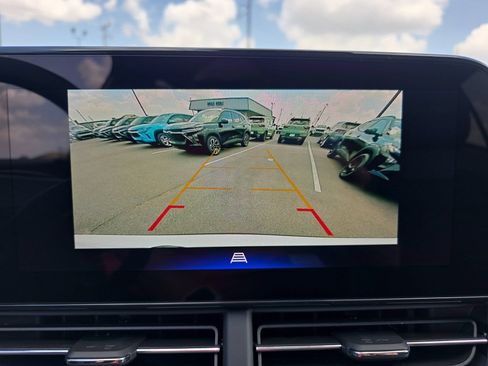 New 2026 Chevrolet Trax ACTIV FWD image 23