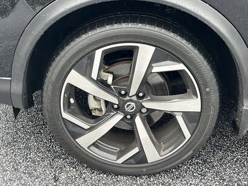 Certified 2022 Nissan Rogue Sport SL w/ Premium Package image 30