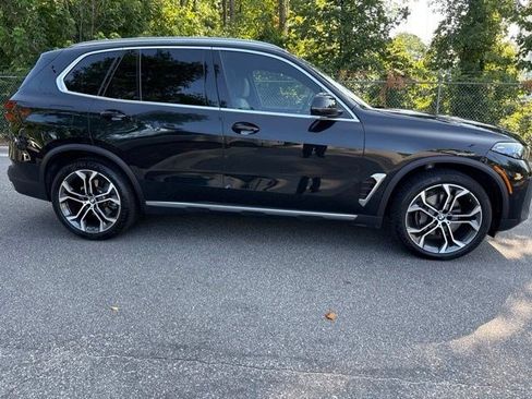 Used 2026 BMW X5 xDrive40i w/ Climate Comfort Package AWD/4WD image 4
