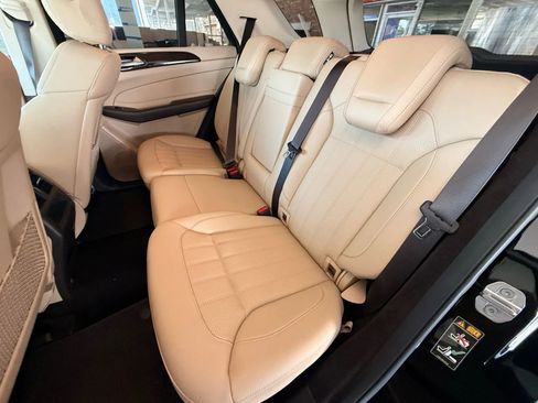 Used 2018 Mercedes-Benz GLE 350 4MATIC image 15